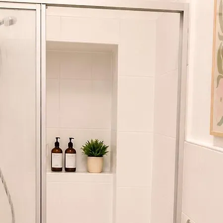 Havn - Modernes 5-personen Mit Kueche, Wlan, Parkplatz, Zentrale Uninaehe شقة